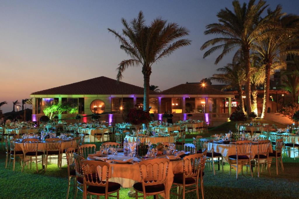 Sawary Beach Hotel Batroûn Exterior foto